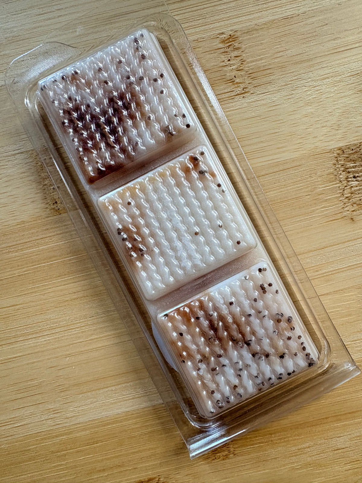 Toasted Marshmallow Knitted Snap Bar